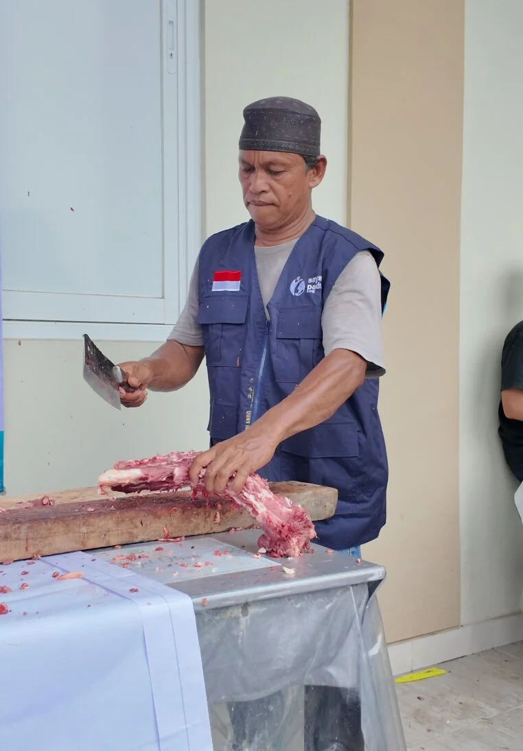 Foto 6 dari album Kurban Bersama Santri 2025